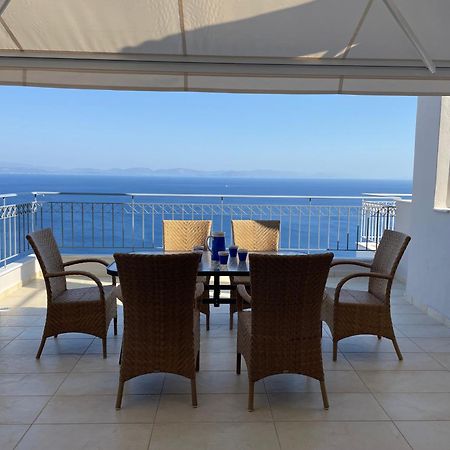 Akoumaros Breeze Villa Gythio Exterior photo